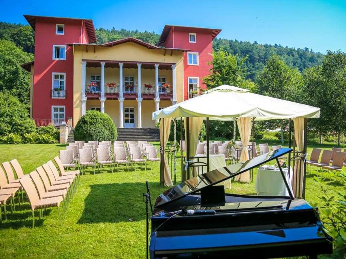 Parkhotel Bad Schandau Mit Spa エクステリア 写真