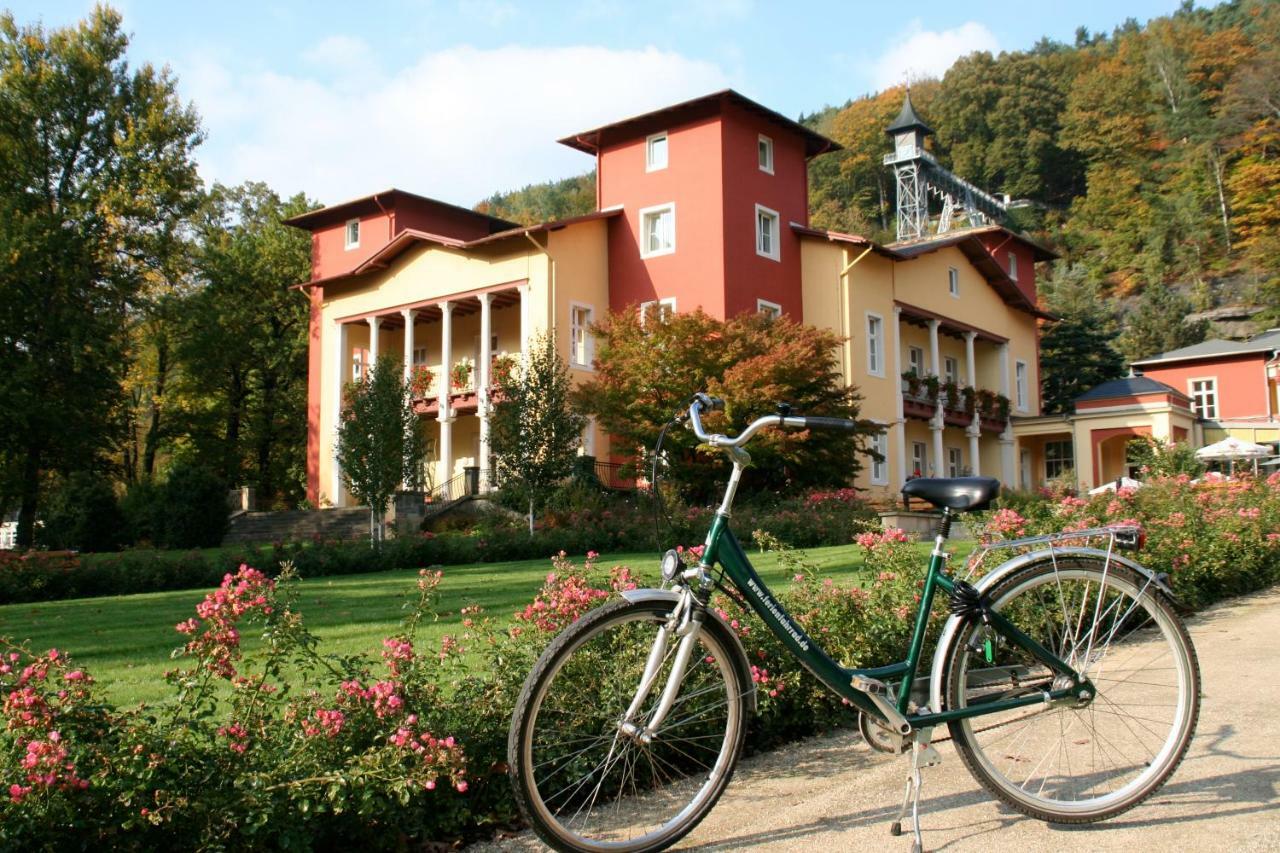 Parkhotel Bad Schandau Mit Spa エクステリア 写真